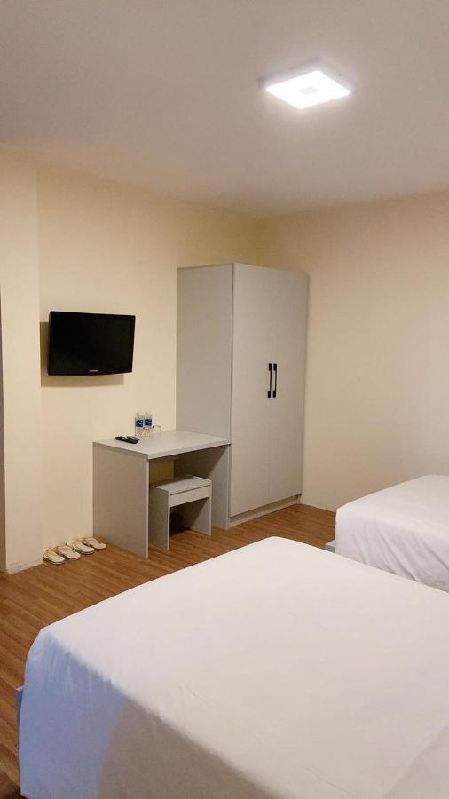 פלייקו Hung Vuong Hotel מראה חיצוני תמונה